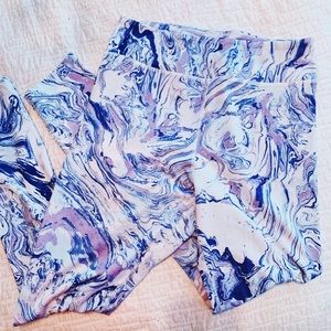 Purple marble yoga leggings